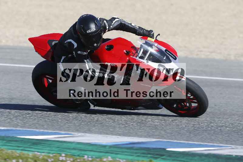 /Archiv-2024/02 29.01.-02.02.2024 Moto Center Thun Jerez/Gruppe gruen-green/20